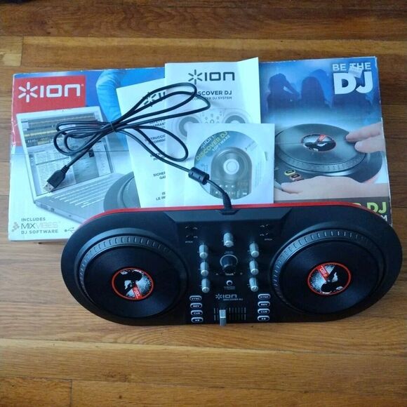 Ion Discover Computer DJ System Mixer Scratching USB Windows XP Vista MAC OS X - Picture 1 of 16